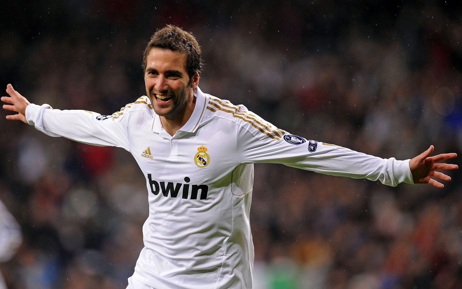 东京FC队员发挥出色，带领球队走向成功，东京fc厉害吗